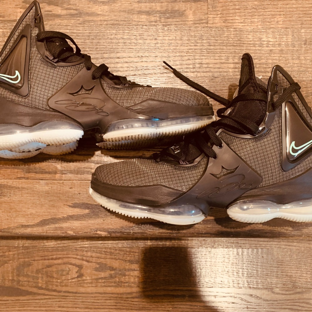 Lebrun 19